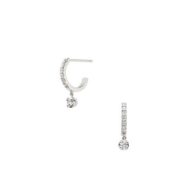 プラチナダイヤモンドピアス