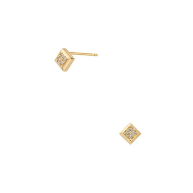 ダイヤモンド ピアス