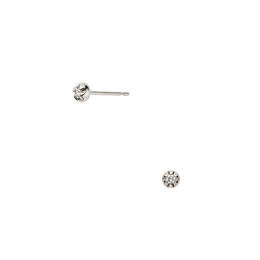 ダイヤモンド ピアス