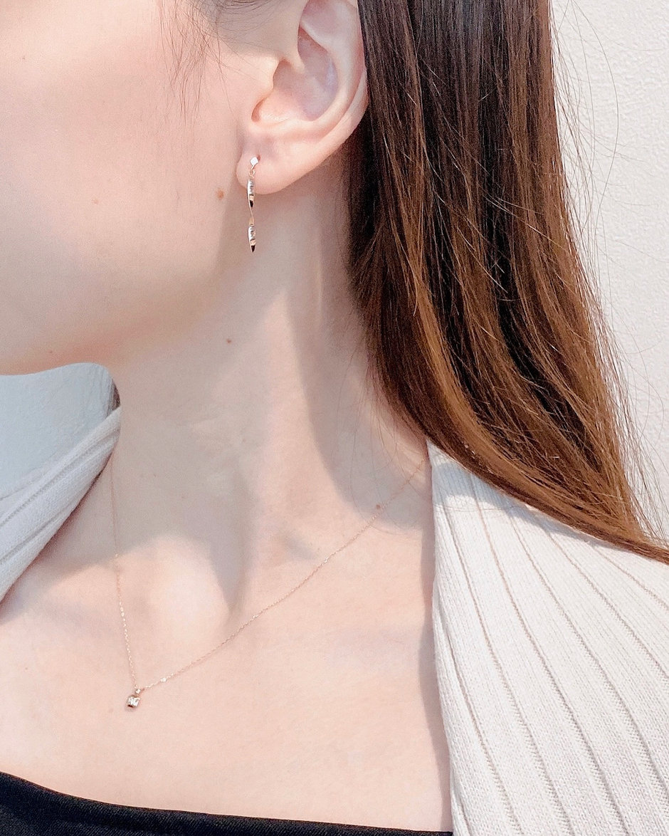 52E17B31-CD24-4E83-AF97-