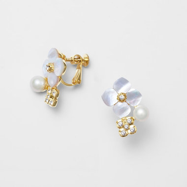 淡水パール シェルフラワー イヤリング
