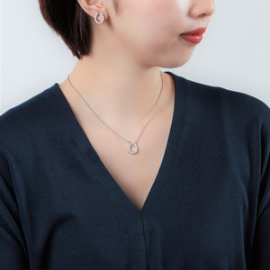 VBMA3662__CZ ホースシュー ピアス｜ピアス｜ヴァンドーム