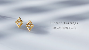 ヴァンドーム青山 ダイヤ3連ブレスレット新品同様2024年クリスマス仕様バッチ付 ヴァンドーム青山 ダイヤ3連ブレスレット新品同様2024年