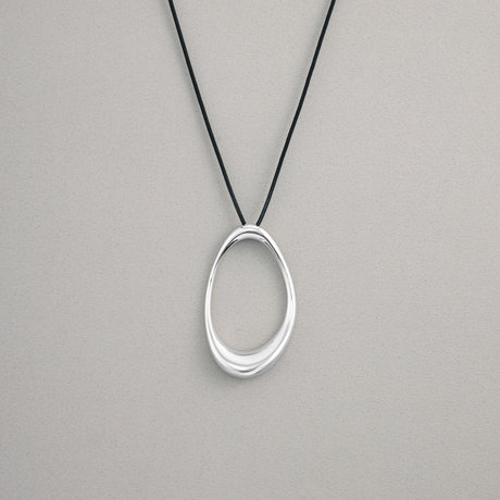 プラスヴァンドーム ネックレス