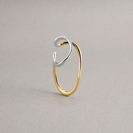 プラスヴァンドーム イヤーカフ