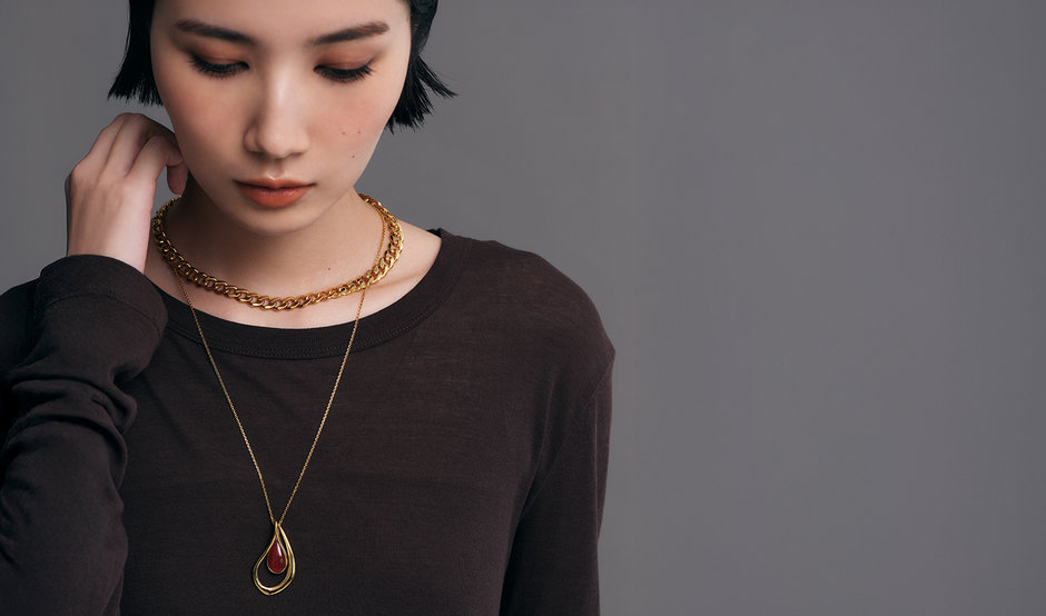 N.137 ハーバリウム♡ スクエア クリームグリーン カボション イヤリング Autumn Collection Vol.2｜ヴァンドームブティック（VENDOME BOUTIQUE