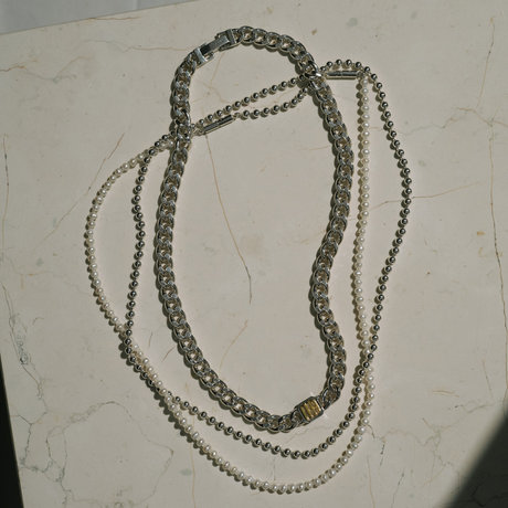 モデル着用 ブレスレット風ネックレス