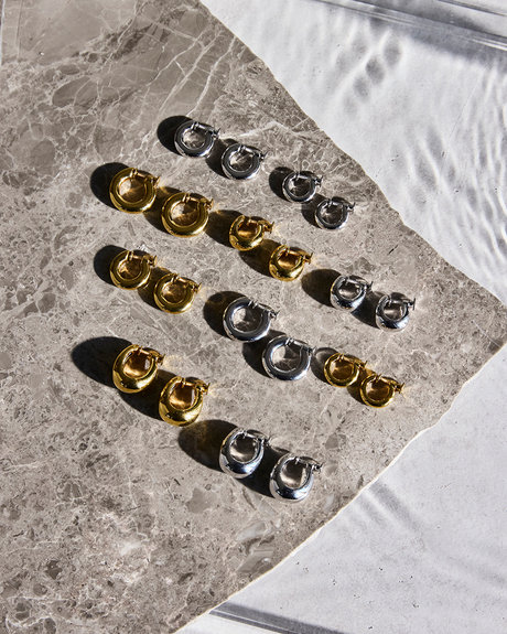 プラスヴァンドーム キャッチレスピアス イヤリング