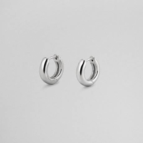 プラスヴァンドーム キャッチレスピアス