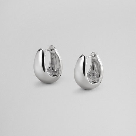 プラスヴァンドーム キャッチレスピアス