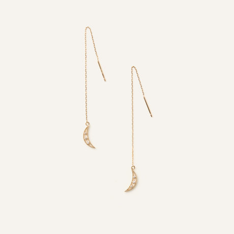 ダイヤモンド ピアス