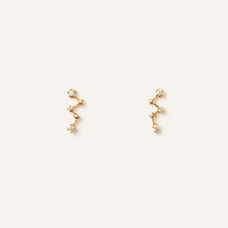 ダイヤモンド ピアス
