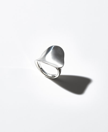 LARGO item