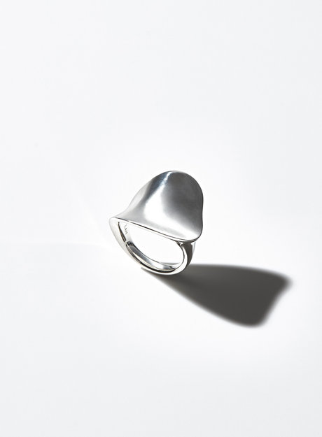 LARGO item