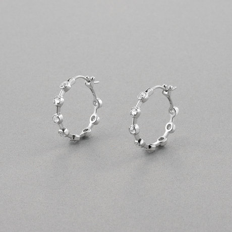プラスヴァンドーム ピアス